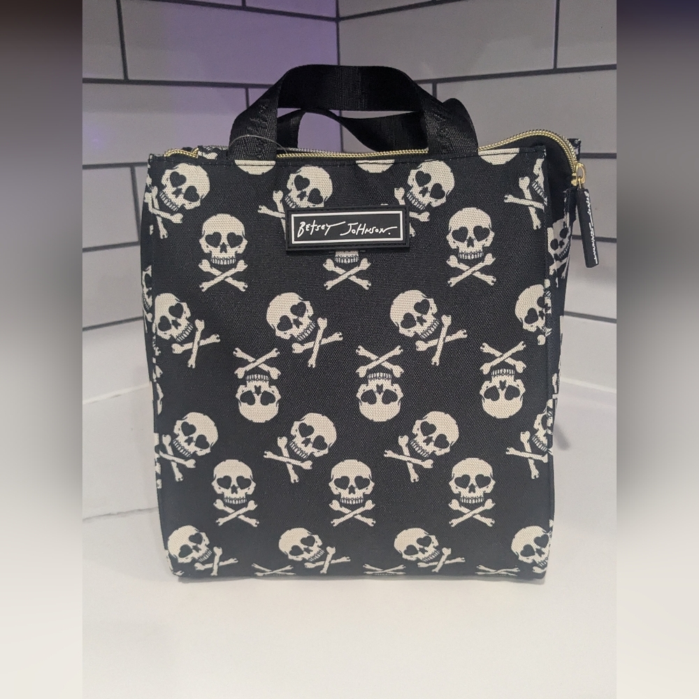 Betsey Johnson Lunch Tote Skulls